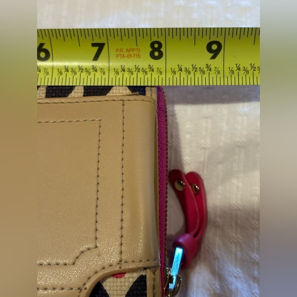 Spartina Maritime Multi Phone Crossbody/wallet - Picture 14 of 15